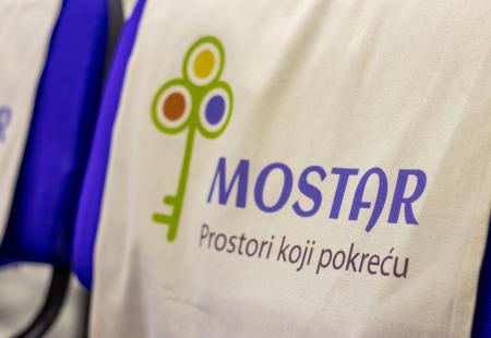 https://storage.bljesak.info/article/380116/450x310/Projekt Mostar - Prostori koji pokrecu 2.jpg